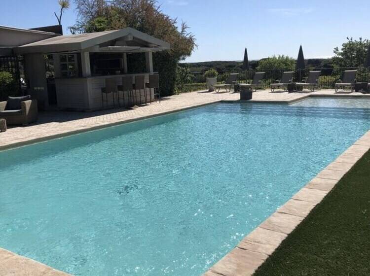 Отель Auberge De L Oumède