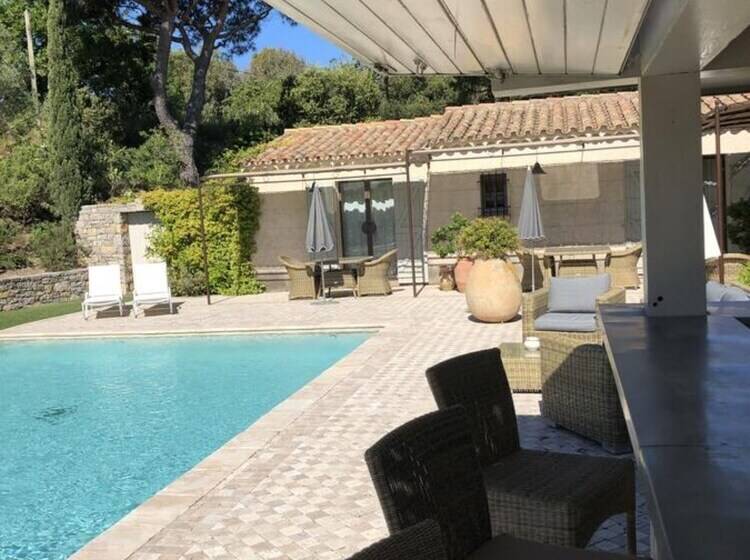 酒店 Auberge De L Oumède