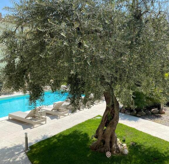 فندق Baia Dei Pini