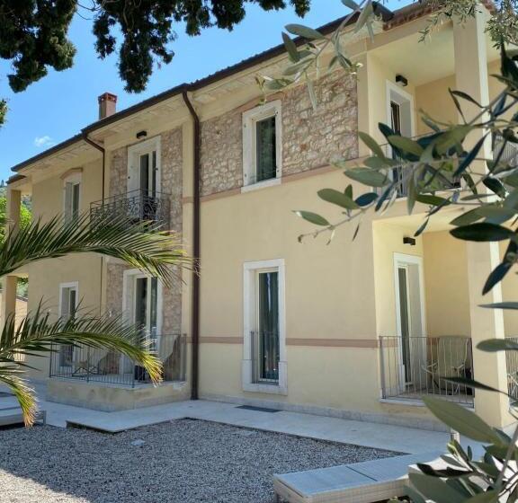 فندق Baia Dei Pini