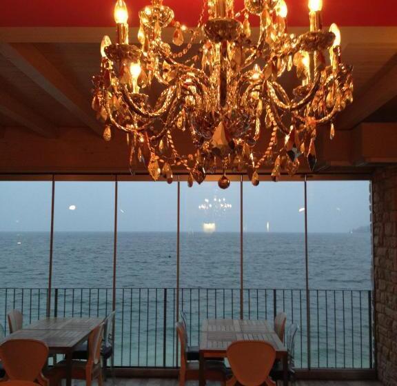 فندق Baia Dei Pini