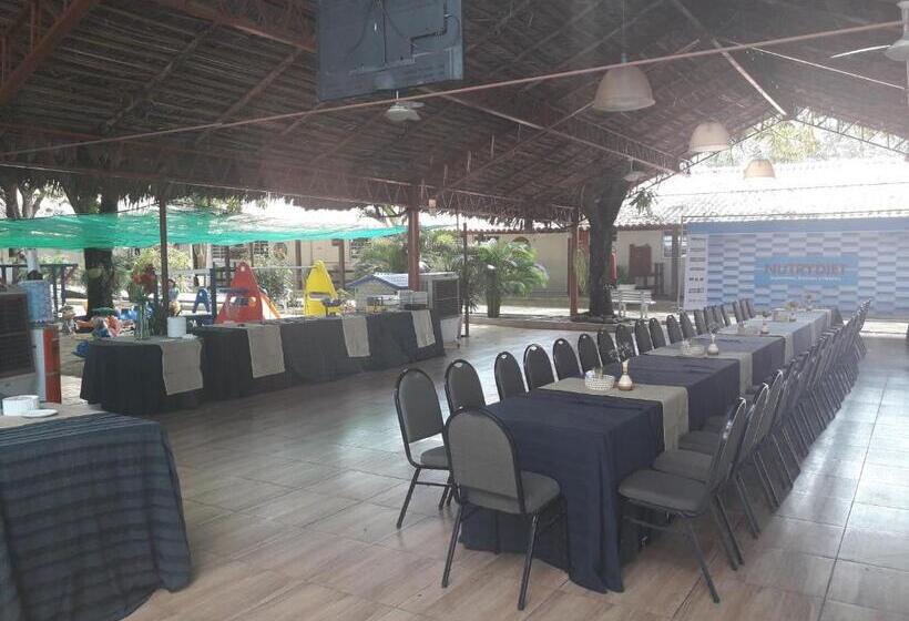 בית מלון כפרי Cabana