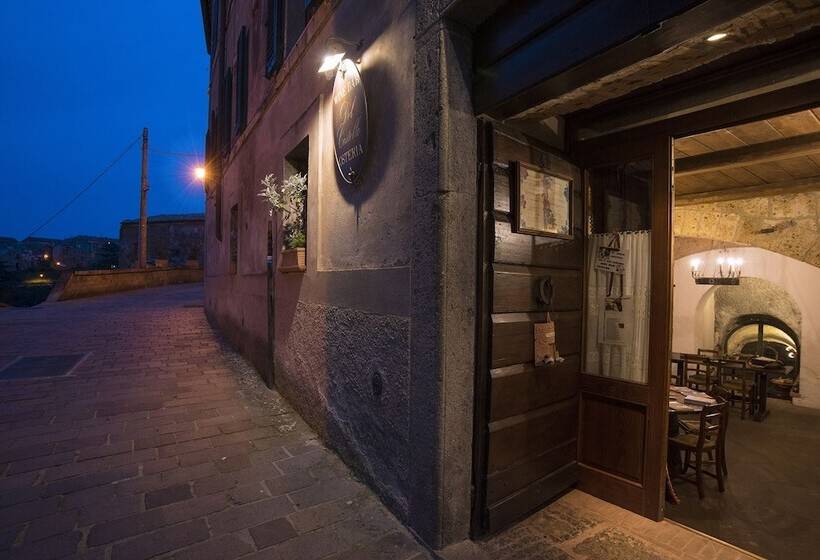 Szálloda Castello Di Proceno Albergo Diffuso In Dimora D'epoca