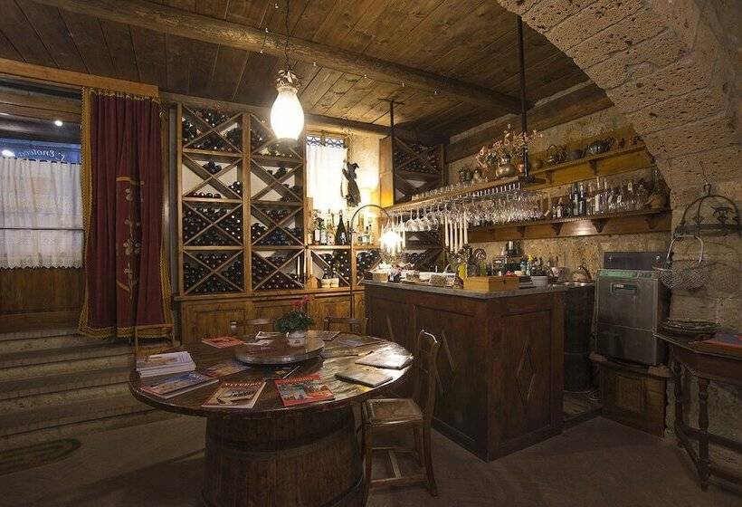 Szálloda Castello Di Proceno Albergo Diffuso In Dimora D'epoca