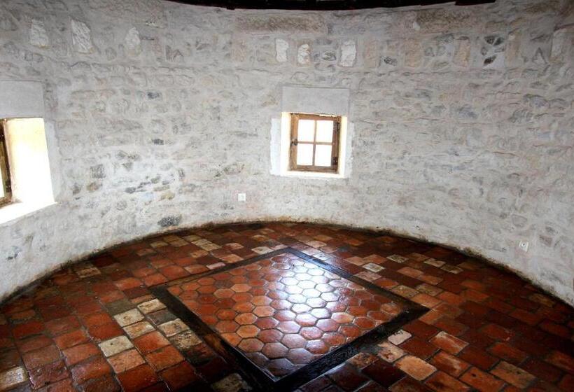 فندق Château D Island Vézelay