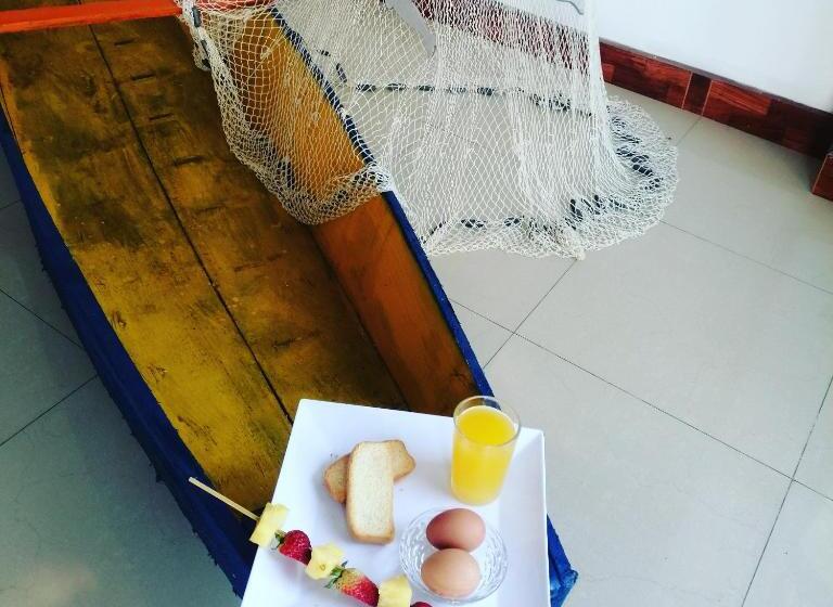 Отель Colonial   Honda