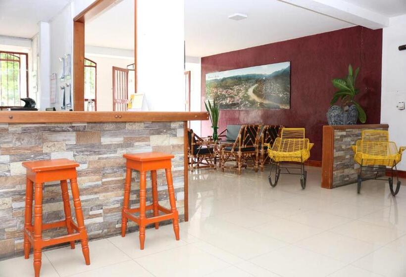 Отель Colonial   Honda