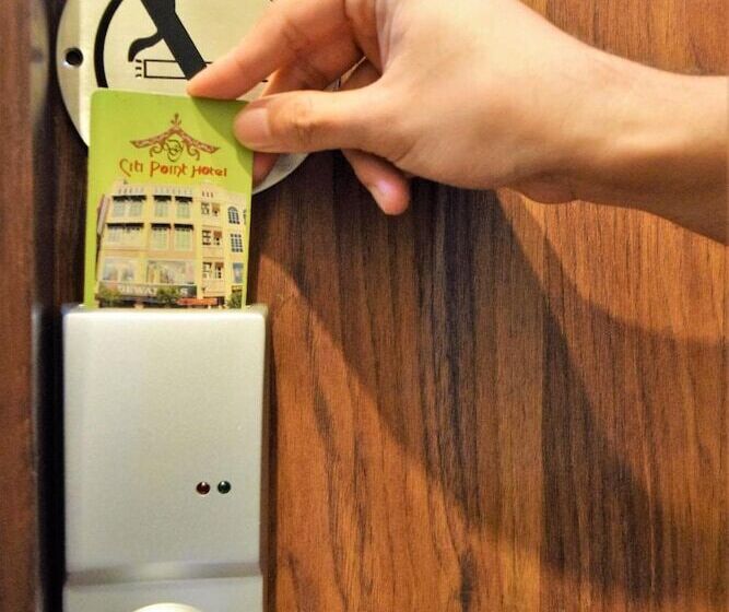 فندق Dj Citi Inn