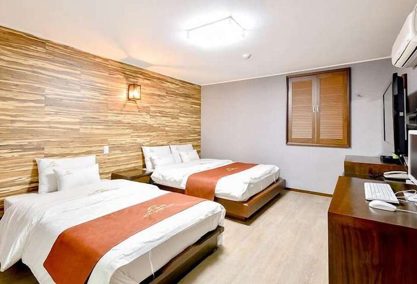 Mitasuya Ryokan Hotel Gumi By Aank