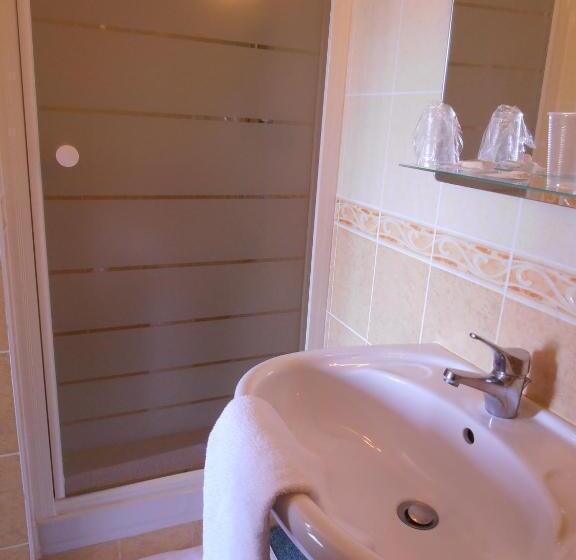 Отель Hôtel De La Meuse