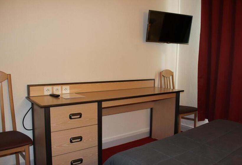 Отель Hôtel De La Meuse