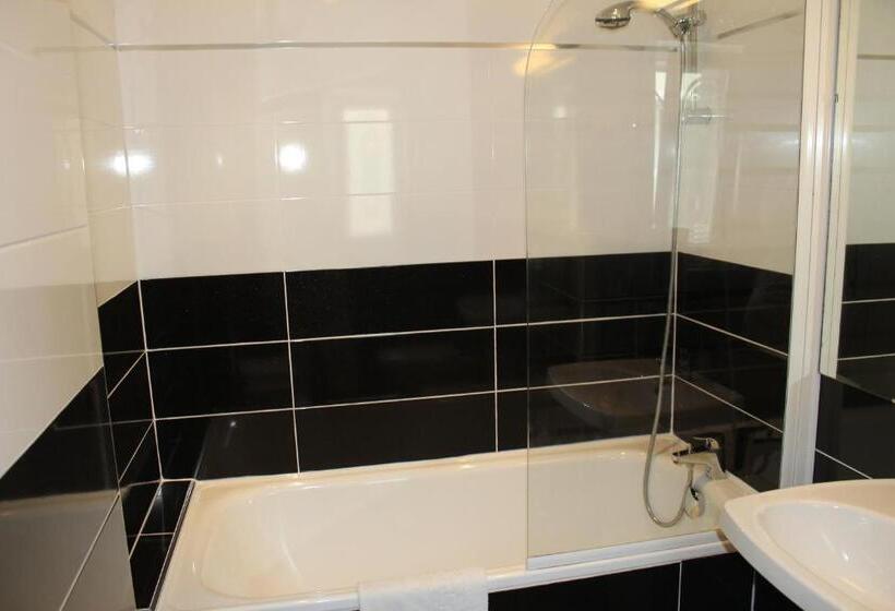 Отель Hôtel De La Meuse