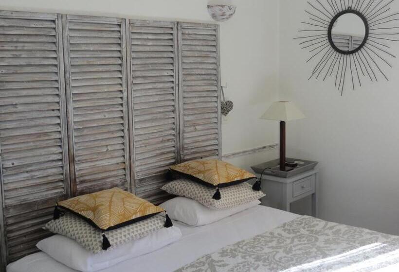 فندق Hôtel Les Embruns Sables D'olonne