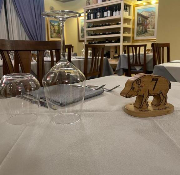 בית מלון כפרי Il Cinghialetto