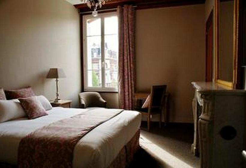 ホテル La Maison D'emilie