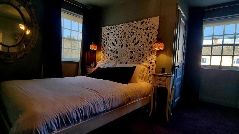 酒店 Le Petit Chateau & William De Percy