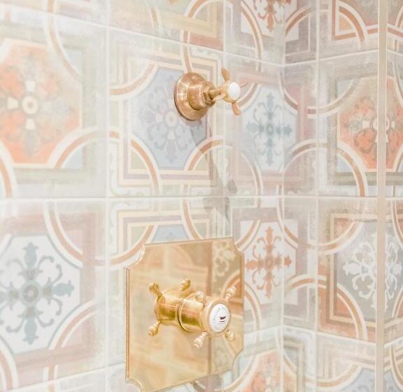 酒店 Le Petit Chateau & William De Percy