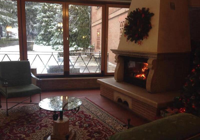 فندق Lh Albergo Il Picchio