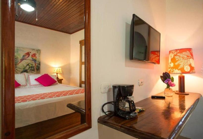 בית מלון כפרי Magellan Boutique