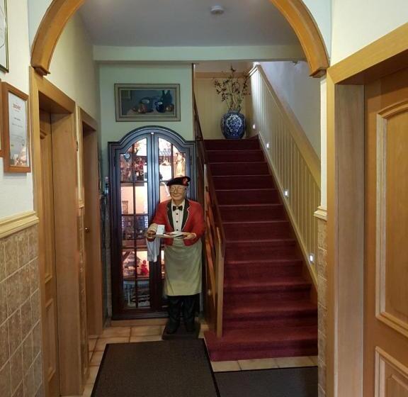 Отель Mosel Landhaus B&b