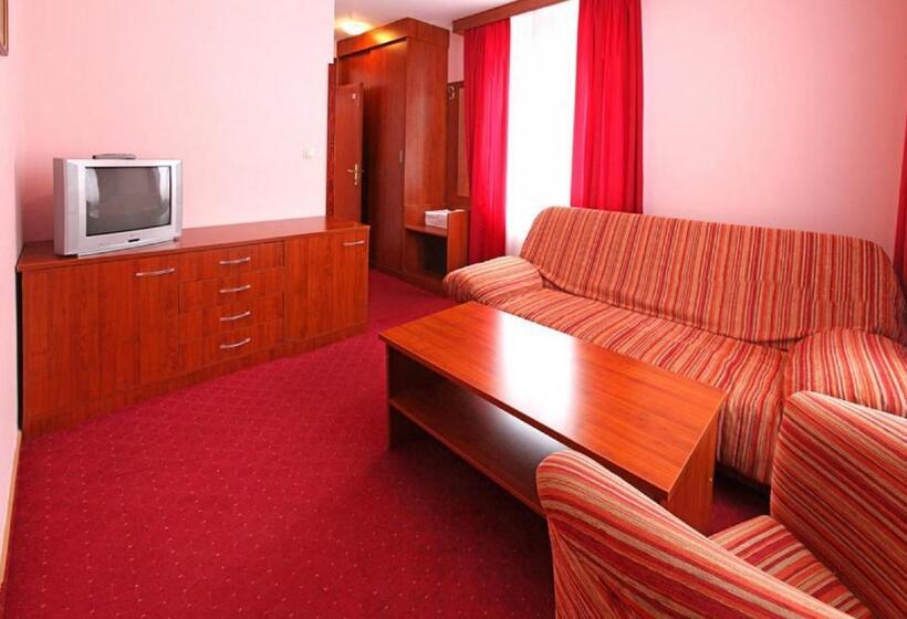 هتل Nebojša Jahorina