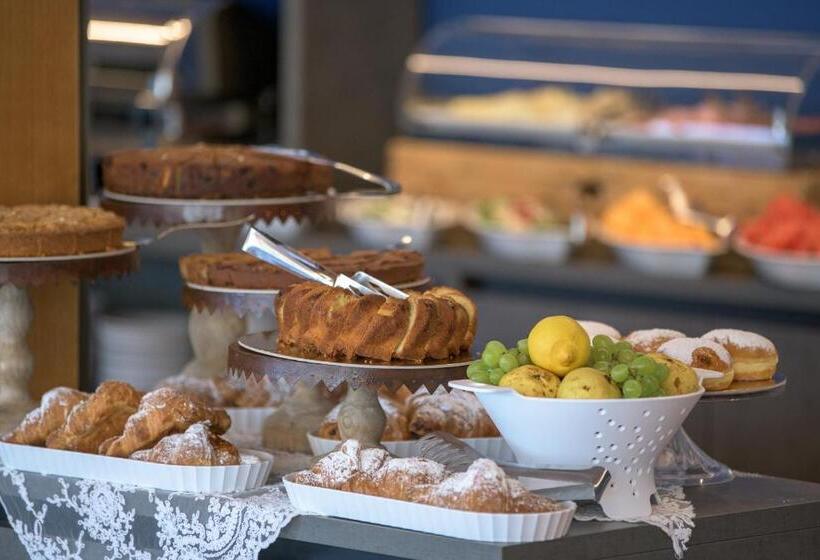 هتل Paradiso Conca D Oro