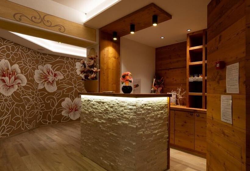 בית מלון כפרי Pavone