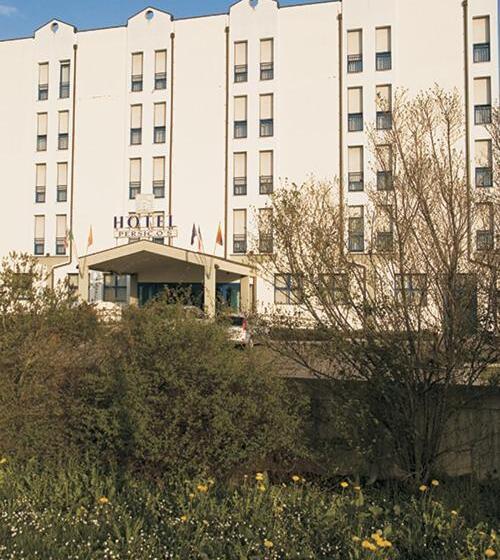 בית מלון כפרי Persico's