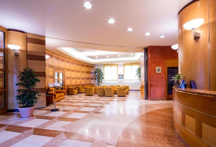 בית מלון כפרי Persico's