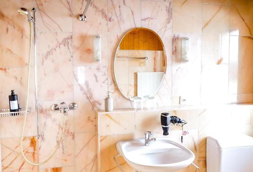 Hotel Postigliun Sedrun 24 7 Self Checkin