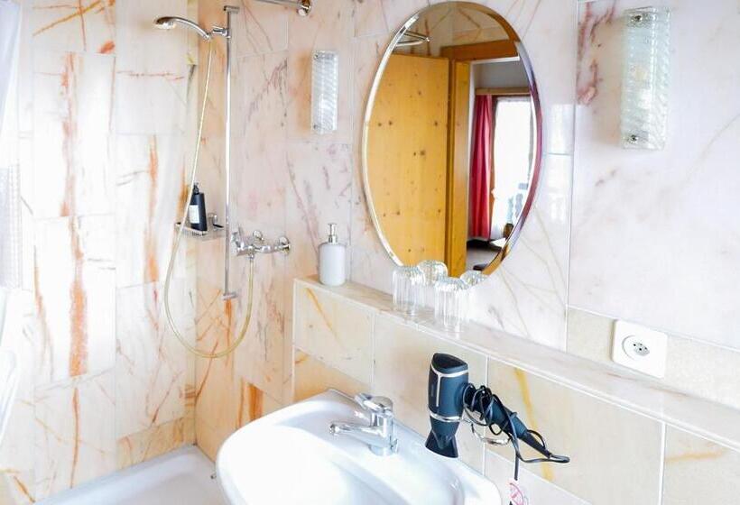 ホテル Postigliun Sedrun 24 7 Self Checkin