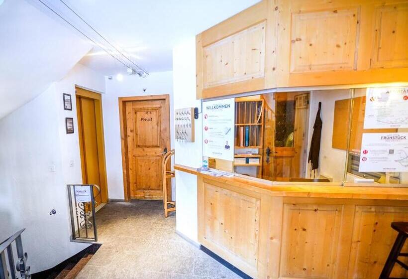 Hotel Postigliun Sedrun 24 7 Self Checkin