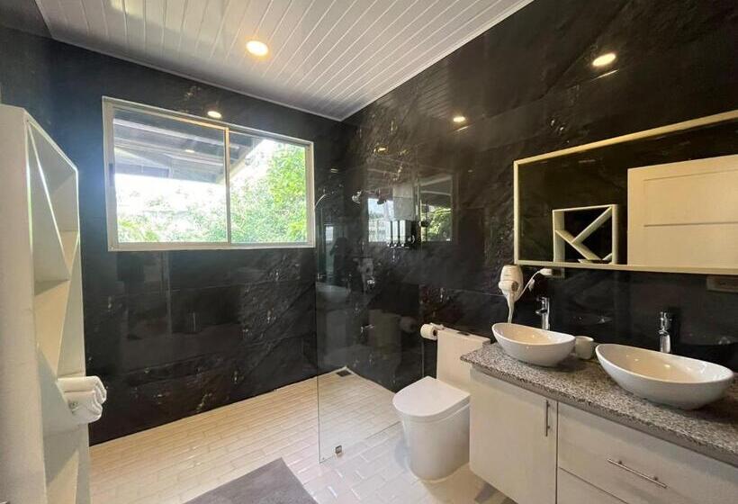 בית מלון כפרי Pz Country Club & Conference Center