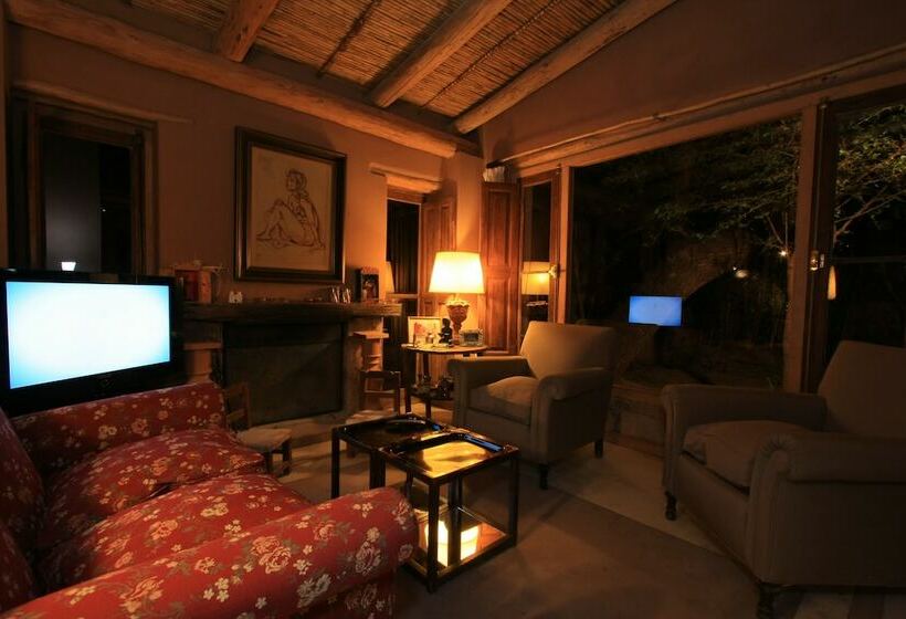 호텔 Quinta La Paceña