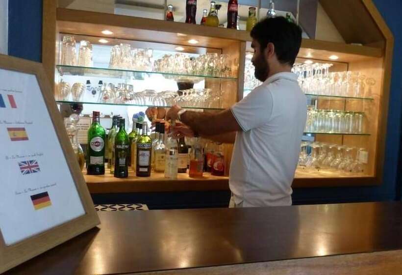 هتل Restaurant La Maison