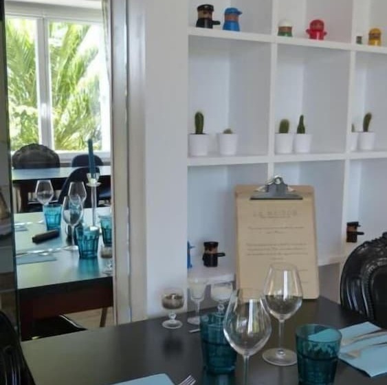 هتل Restaurant La Maison