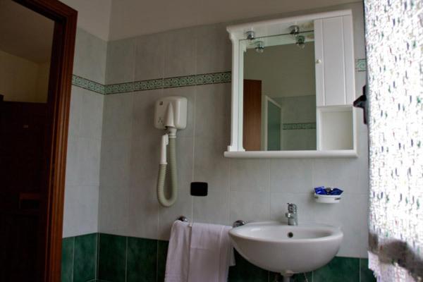 בית מלון כפרי Ristorante Gallo D Oro