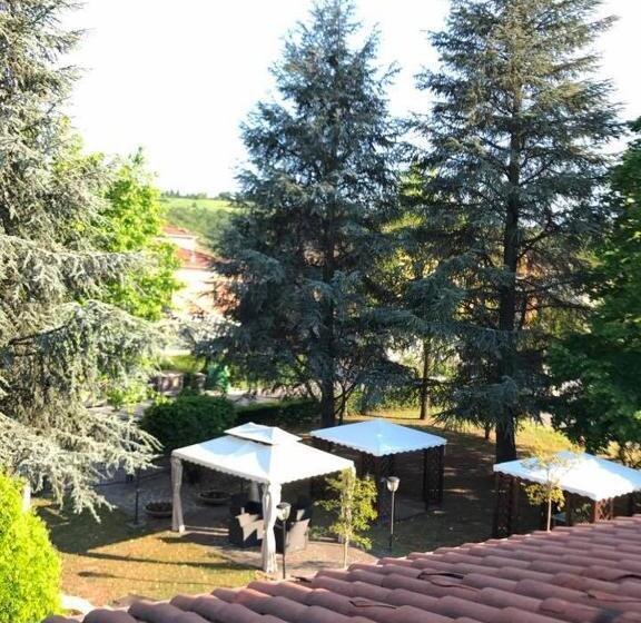 בית מלון כפרי Ristorante Gallo D Oro