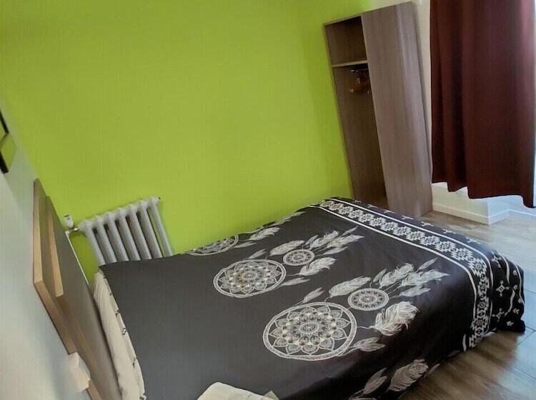 Отель Terminus Fontainebleau Avon