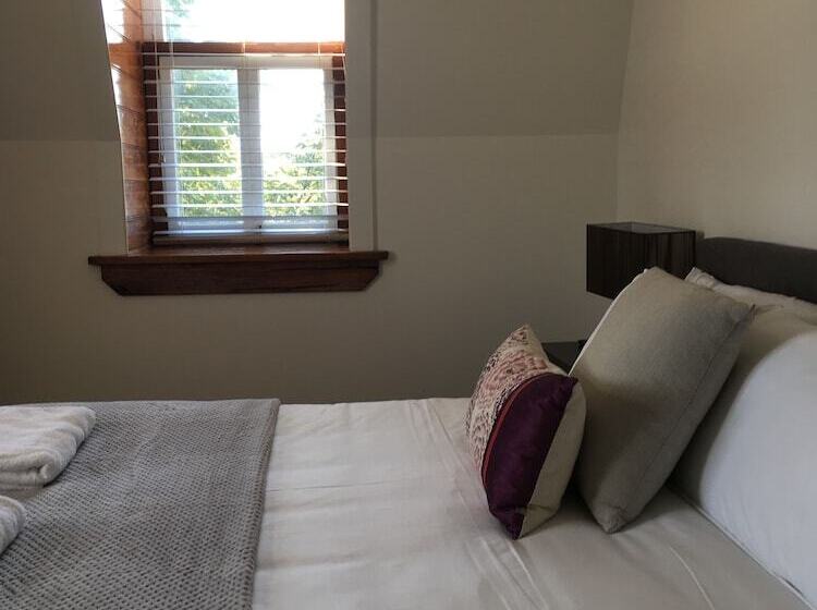 Grand Hotel Healesville