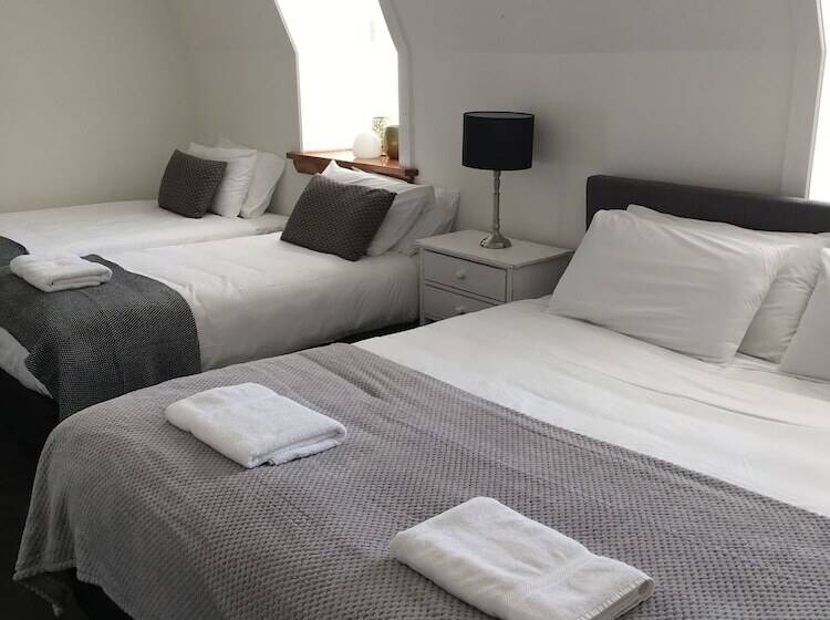 Grand Hotel Healesville