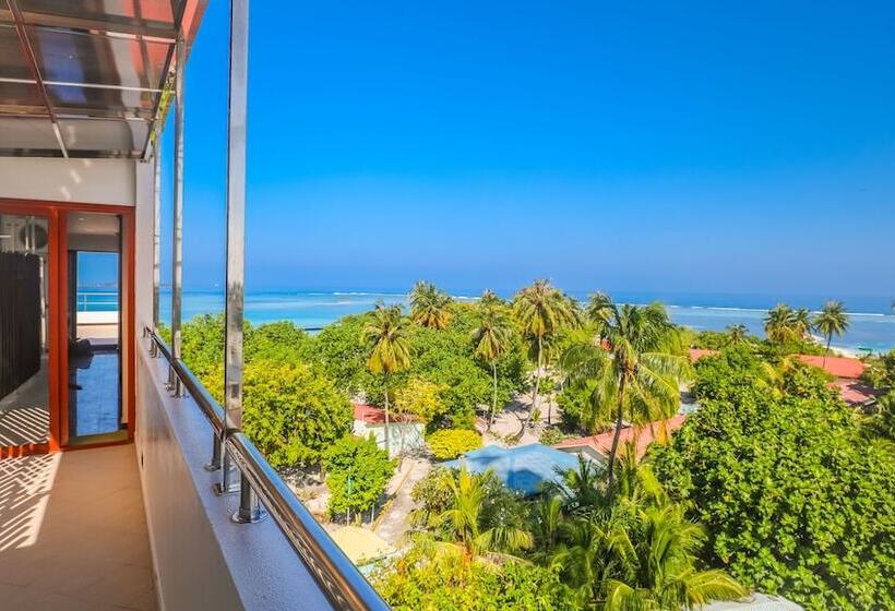 Triton Beach Hotel & Spa