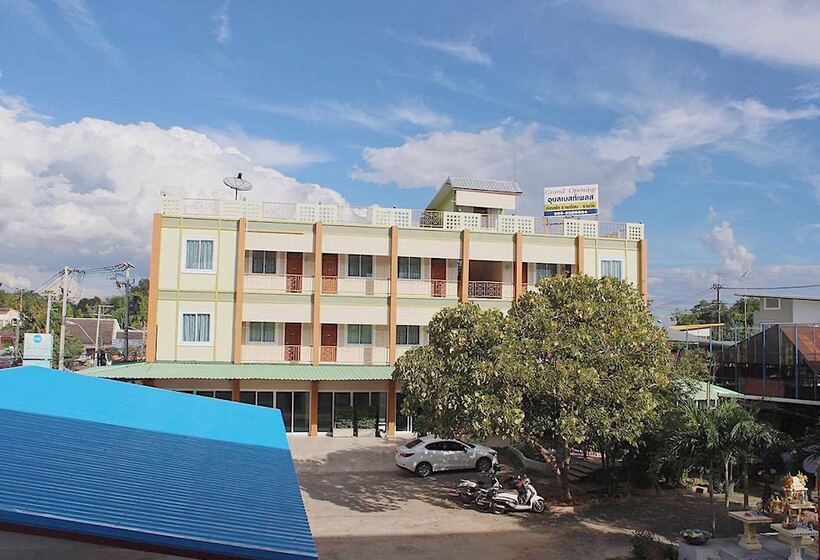 בית מלון כפרי Ubon Best Place