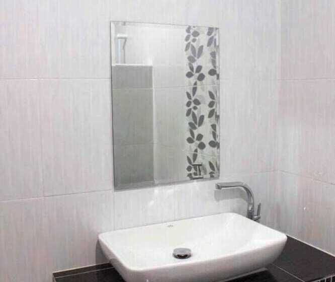 בית מלון כפרי Ubon Best Place