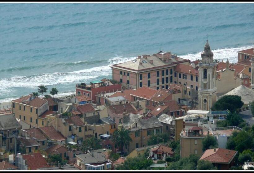 酒店 Villa Ida Family Wellness