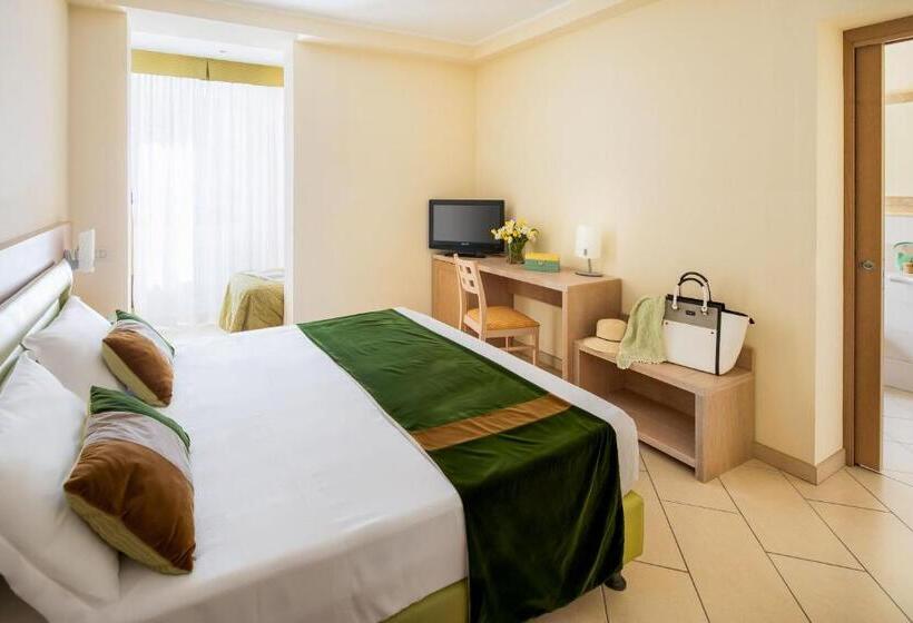 酒店 Villa Ida Family Wellness