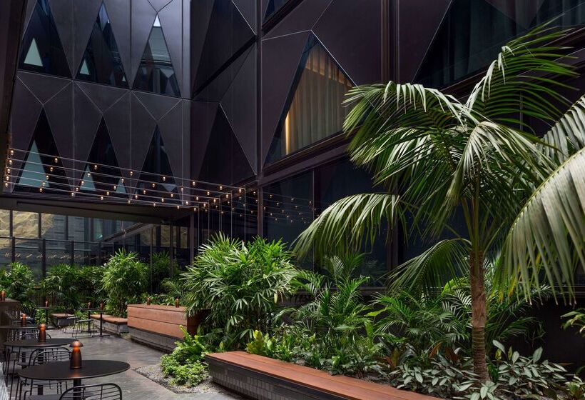 West Hotel Sydney, Curio Collection By Hilton