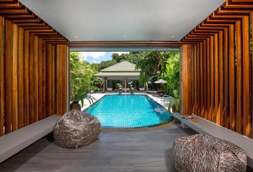 Karon Beach Pool Villa Sha Extra Plus