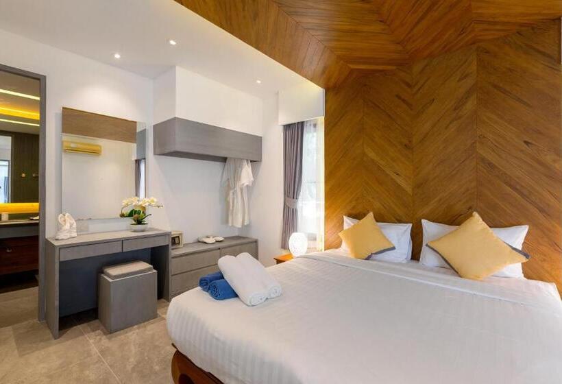 Karon Beach Pool Villa Sha Extra Plus