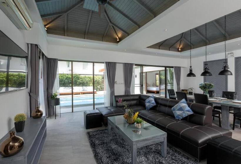 Karon Beach Pool Villa Sha Extra Plus